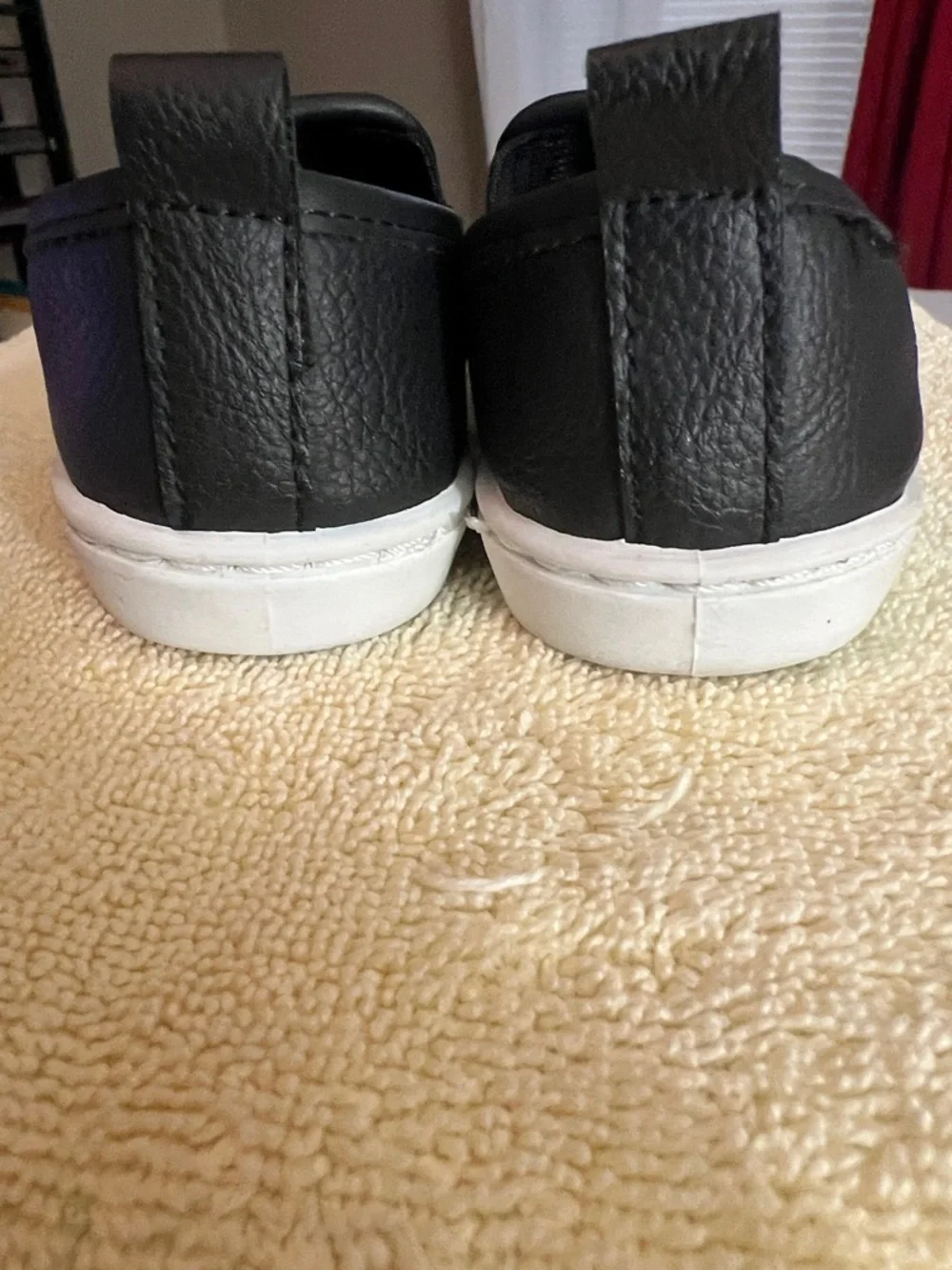 London Fog Kids Black Slip-On Sneakers with White Sole